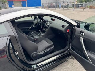 Peugeot RCZ 1.6 147kW