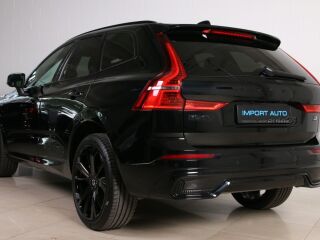 Volvo XC60 AWD ULTIMATE BLACK EDITION LUXURY 2.0 T8 Recharge Long Range Plug-In-Hybrid 335kW