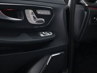 Mercedes-Benz V 300 d 4Matic AMG A2 2.0 R4 174kW