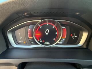 Volvo V60 Momentum Facelift EU6 2.0 R4 D3 TDI 110kW