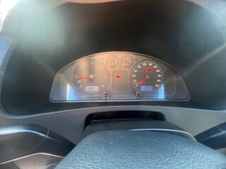 Volkswagen Caravelle 1.9 R4 62kW