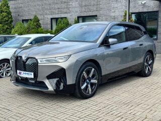 BMW iX xDrive 40 xDrive 40 Sportpakett 240кВ