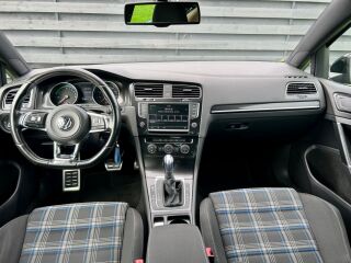 Volkswagen Golf GTE 1.4 110kW