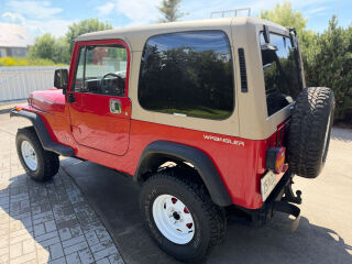 Jeep Wrangler 2.5 89кВ