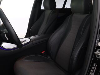 Mercedes-Benz E 300 e 4Matic Avantgarde Plug in 2.0 R4 155kW