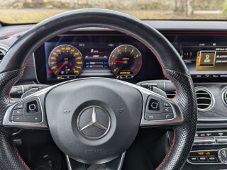 Mercedes-Benz E 43 AMG AMG 3.0 bi-turbo 295kW