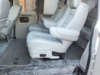 Chevrolet Express EXPLORER SE V8 231kW