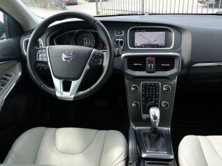 Volvo V40 SUMMUM 2.0 R5 110kW