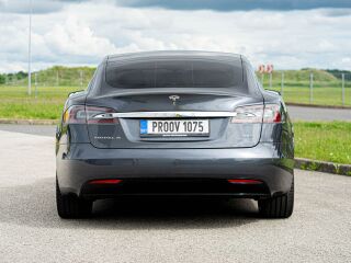 Tesla Model S 75D 158kW