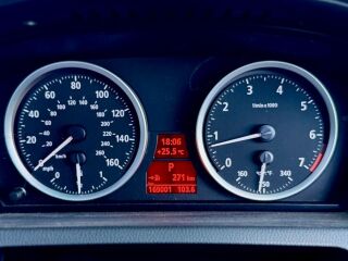 BMW 645 4.4 V8 245кВ