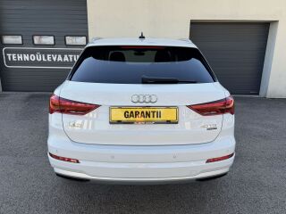 Audi Q3 Quattro Luxury MY23 2.0 TDI 147kW