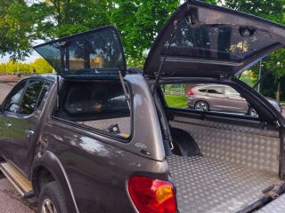 Mitsubishi L200 2.5 131kW