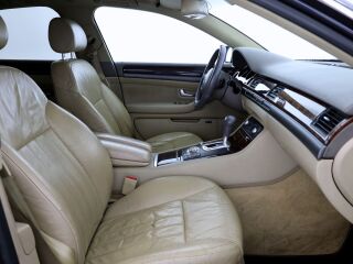 Audi A8 Quattro ATM 3.0 TDI 171kW