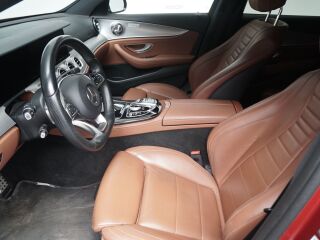 Mercedes-Benz E 220 2.0 143kW