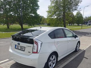 Toyota Prius 1.8 73kW