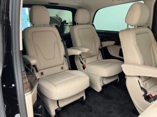 Mercedes-Benz V 300 Avantgarde A2 d AMG Line 2.0 R4 174kW
