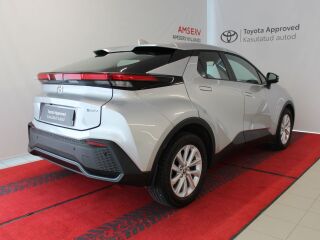 Toyota C-HR Style Hybrid 1.8 72кВ