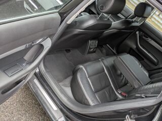Audi A6 Avant Quattro 3.0 V6 TDI 155kW