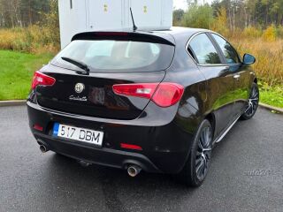 Alfa Romeo Giulietta 2.0 103kW