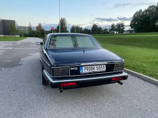 Jaguar XJ DAIMLER 4.0 166kW