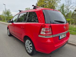 Opel Zafira Facelift 1.8 103кВ