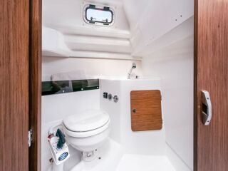 Beneteau ANTARES 8 CRUISING SUZUKI DF250APX
