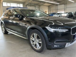 Volvo V90 Cross Country Polar+ AWD 2.0 D4 140кВ