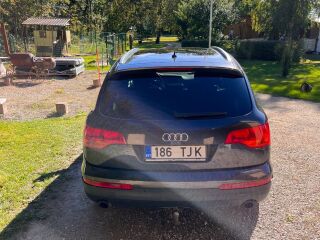 Audi Q7 4.1 240kW