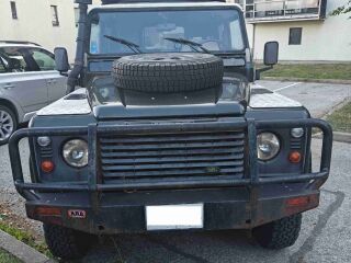 Land Rover Defender 2.5 90kW