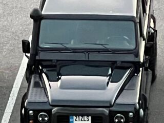 Land Rover Defender Experience 2.4 90kW