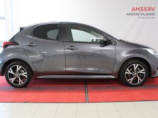 Toyota Yaris Active Plus Hybrid 1.5 68кВ