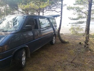 Volkswagen Multivan 2.5 81kW