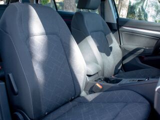 Volkswagen Golf Life IQ Assistance 2.0 TDI 4Cyl 85kW