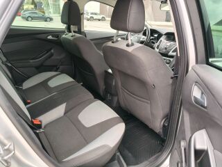 Ford Focus 1.6 77kW