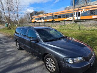 Volvo V70 2.4 96kW