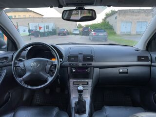 Toyota Avensis 2.0 R4 Diesel 93kW