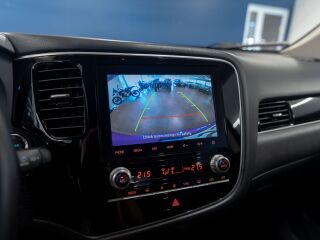 Mitsubishi Outlander Pistikhübriid   / elekter Petrol 99kW