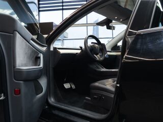Tesla Model Y Performance Dual Motor AWD 393kW