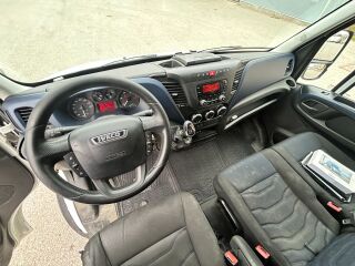Iveco Daily 4X2 EURO6 + TAILLIFT 114kW