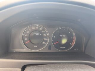 Volvo XC70 2.4 136kW