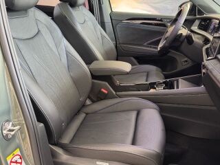 Volkswagen Tayron R-line 4Motion 2.0 TDI 142kW
