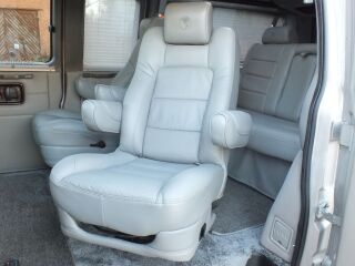 Chevrolet Express EXPLORER SE V8 231kW