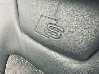 Audi e-tron 55 quatrro S-line 300kW 158kW
