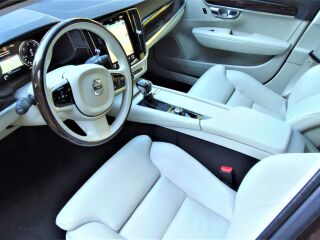 Volvo V90 2.0 D4 140кВ