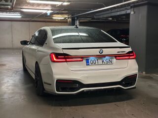 BMW 750 G12 Long 4.4 V8 330kW
