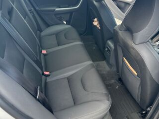 Volvo V60 AWD Facelift 2.4 R5 133kW