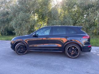 Porsche Cayenne Platinum Edition N1 3.0 193кВ