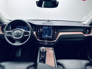 Volvo XC60 T8 TwE Ultimate Bright  e-AWD 2.0 228kW