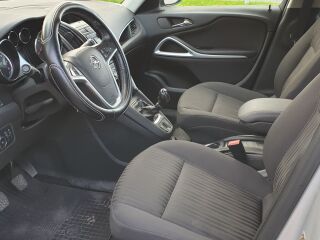 Opel Zafira Tourer 2.0 121kW