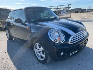 MINI Cooper 1.6 88kW